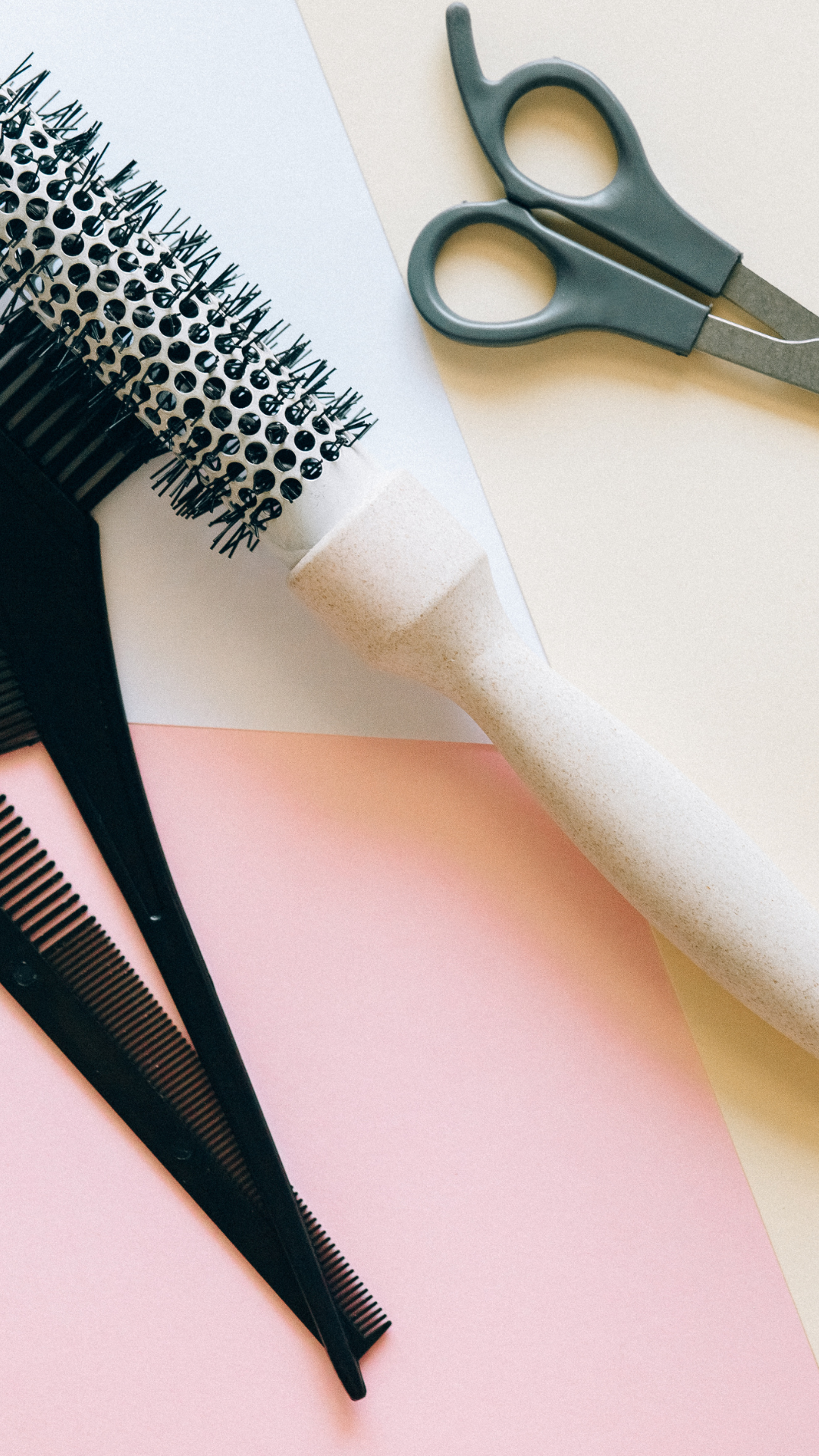 3 Tips Styling Rambut Tipis agar Terlihat Tebal Seketika